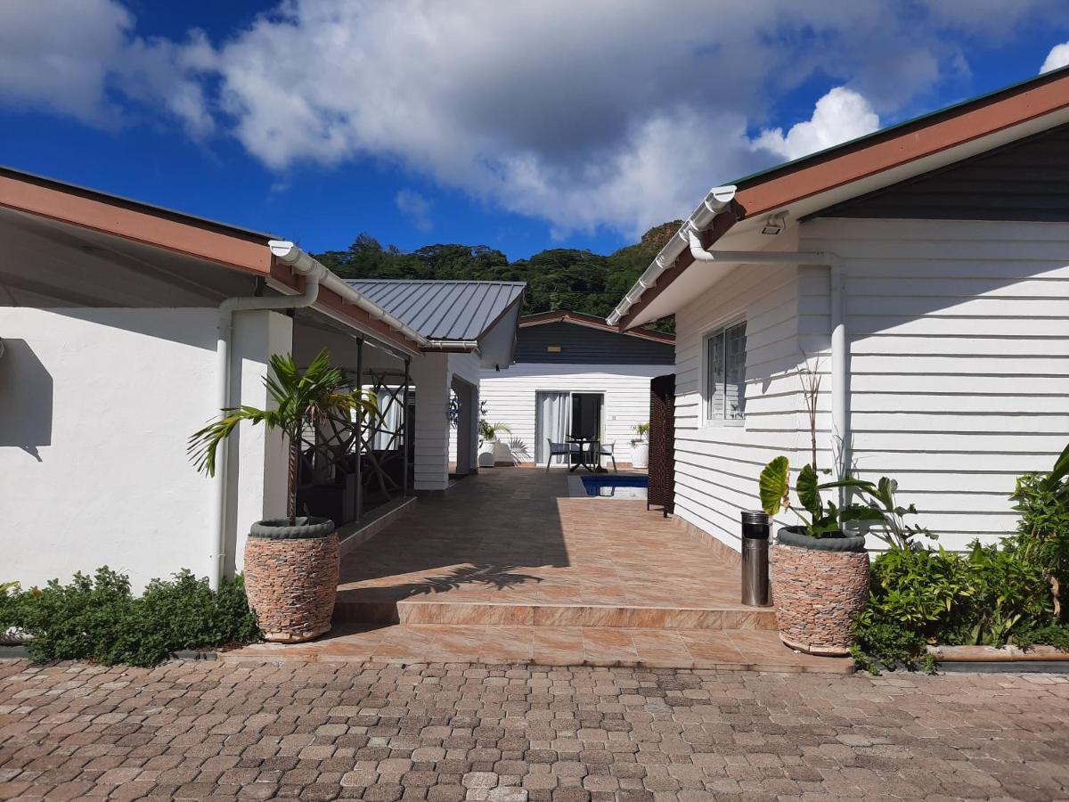 Hotel Plein Soleil Grand Anse  Exterior photo