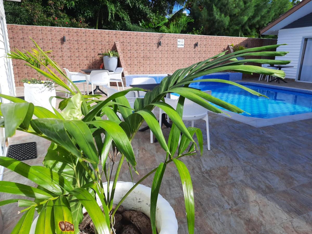 Hotel Plein Soleil Grand Anse  Exterior photo